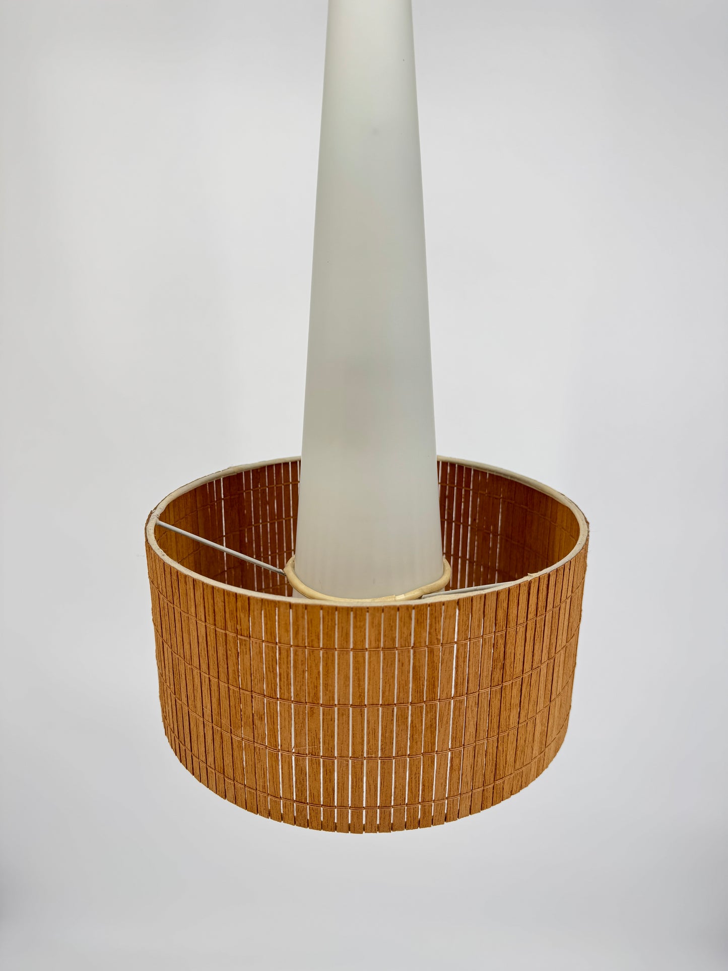 Pendelleuchte dänisches Design Teakholz