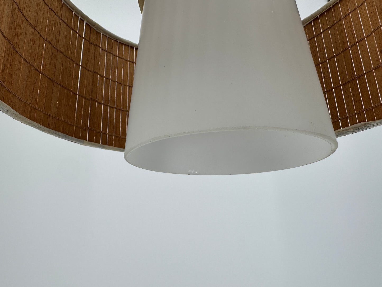 Pendelleuchte dänisches Design Teakholz