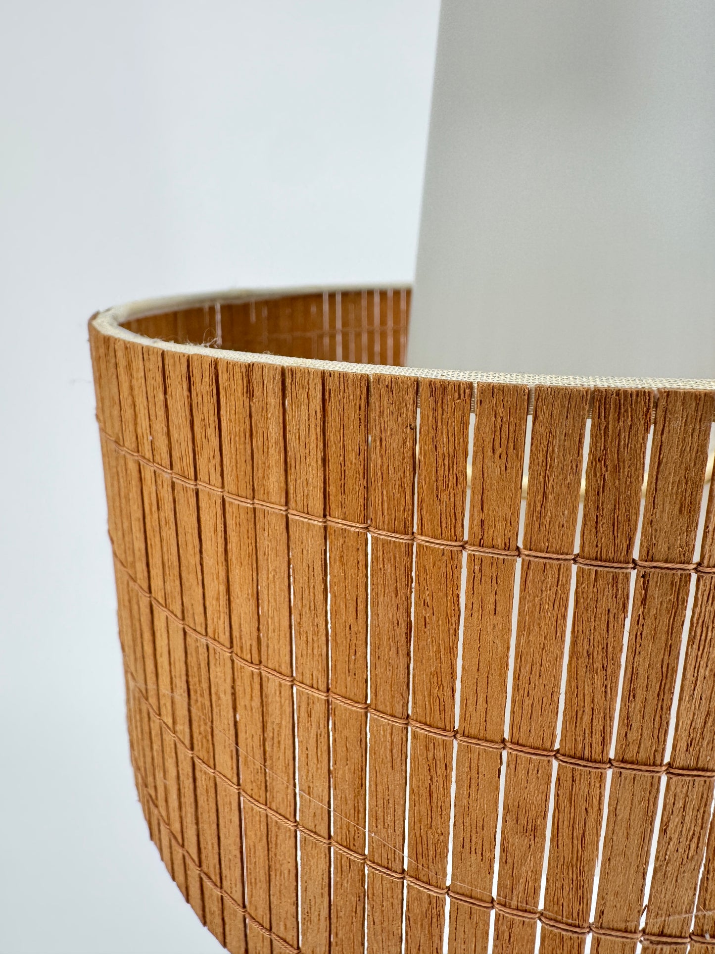 Pendelleuchte dänisches Design Teakholz