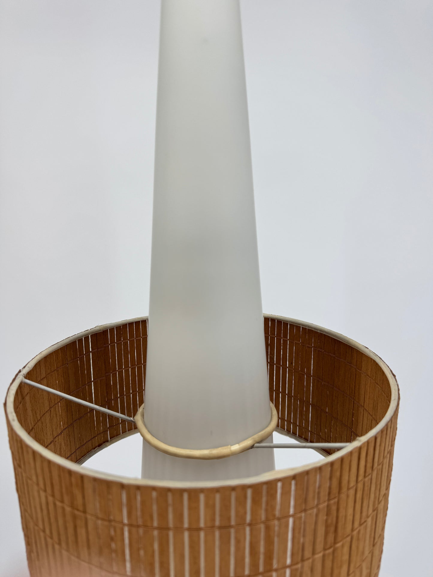 Pendelleuchte dänisches Design Teakholz