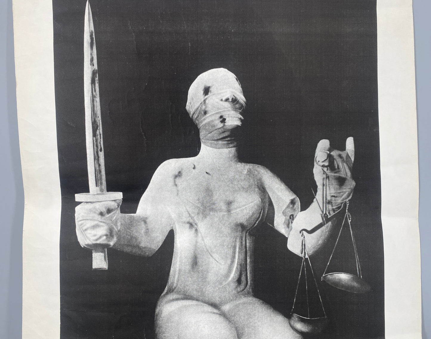 nGbk Berlin, John Heartfield - Der Henker und die Gerechtigkeit, Original-Plakat