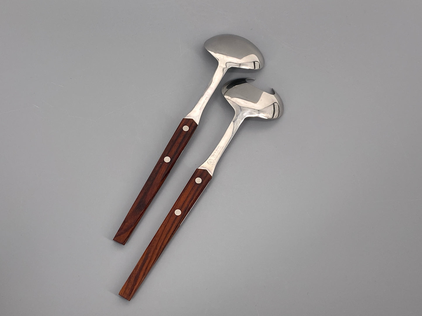 Salatbesteck von WMF, aus Cromargan und Holz, Hong Kong