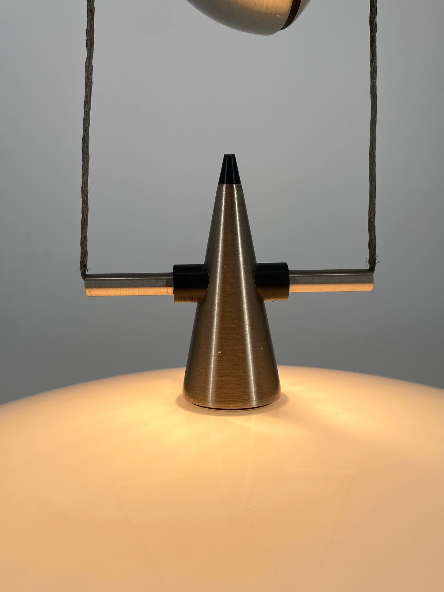 Pendelzuglampe "Asta Piu" von Kreisl Licht GmbH, Deutschland 2012