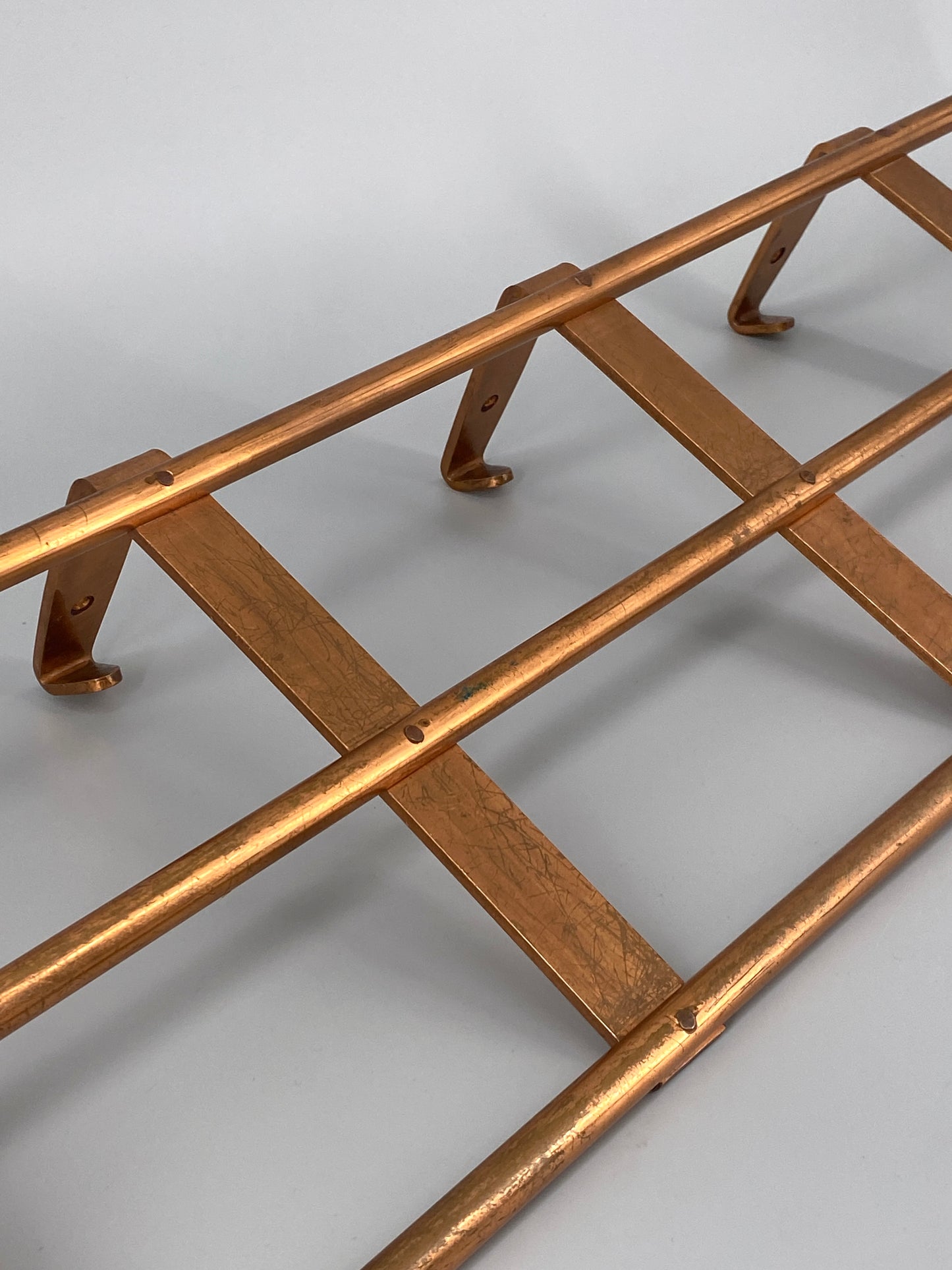 tolle Wand Garderobe mit 4 Haken und Ablagefläche, verkupfert