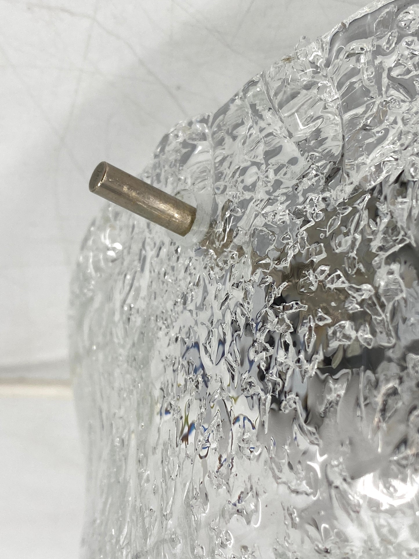 Deckenlampe / Plafoniere von Kaiser Leuchten oder Hillebrand Leuchten, Eisglas, 60er