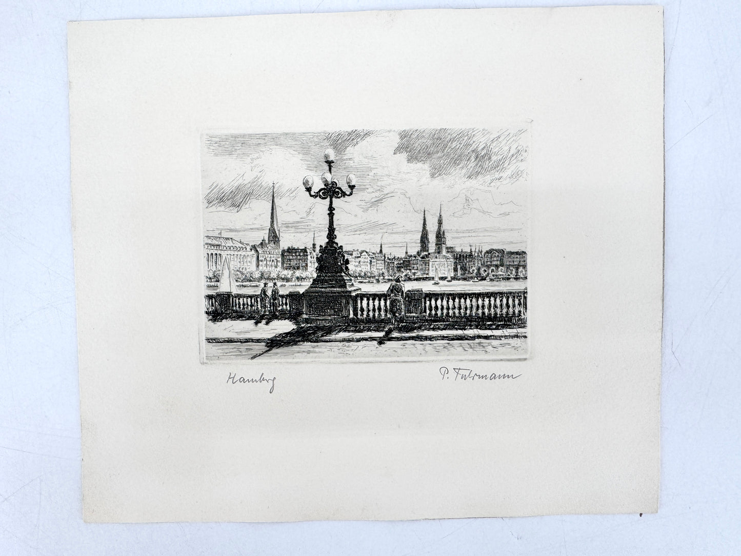 Radierung Hamburg - Blick von der Lombardsbrücke auf St. Nikolai, St. Petri, Hamburger Rathaus.