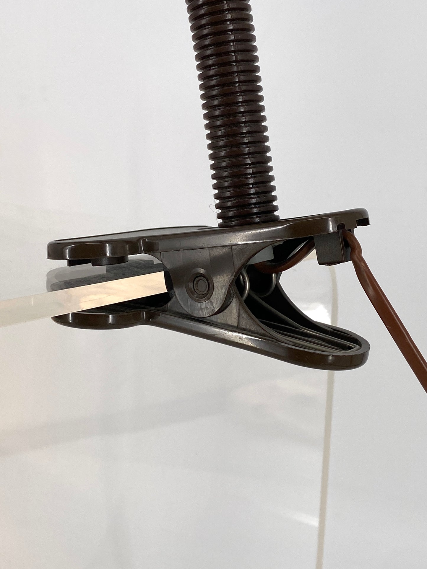 Braune Industrial Spot Klemmlampe von Brilliant Leuchten mit Schwanenhals