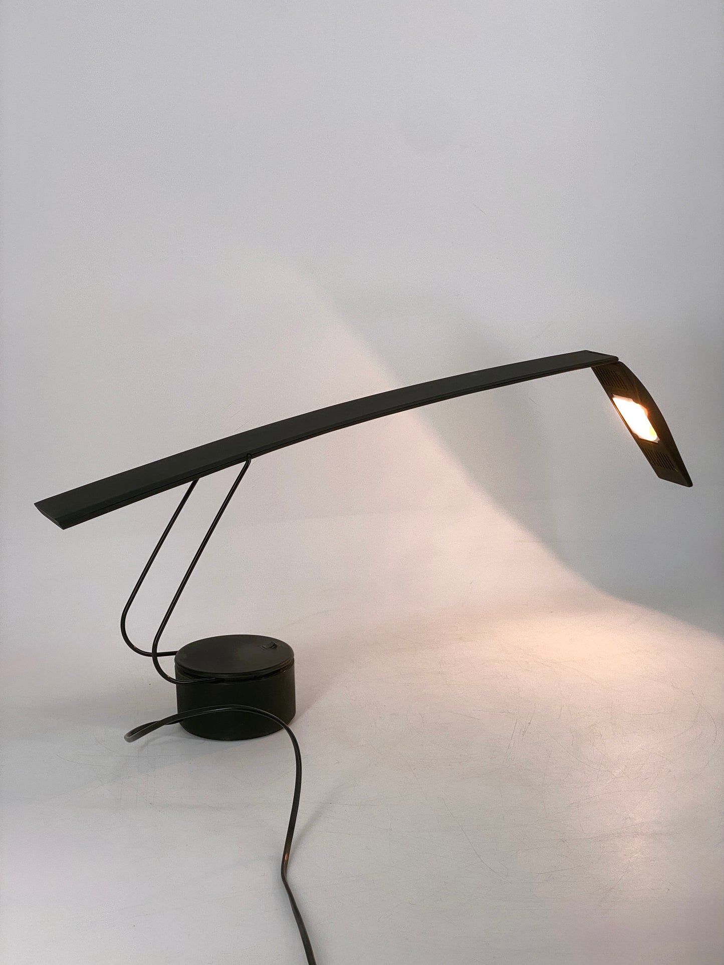 "Dove" Schreibtischlampe von Mario Barbaglia und Marco Colombo für PAF Studio, Italien, 1980er