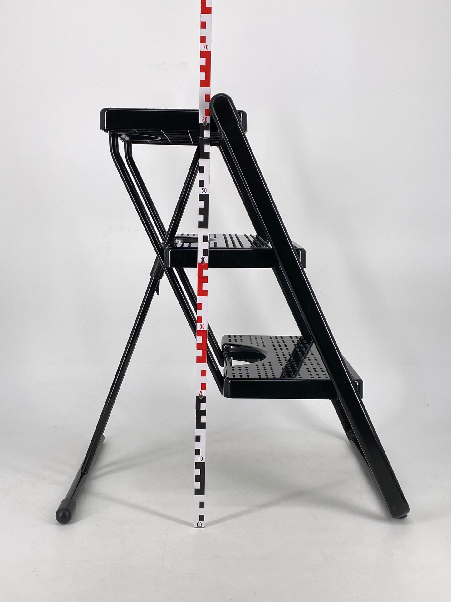 Alte Ausführung der Trittleiter NUOVASTEP in Schwarz von Andries & Hiroko Van Onck für Magis, Italien, 1984