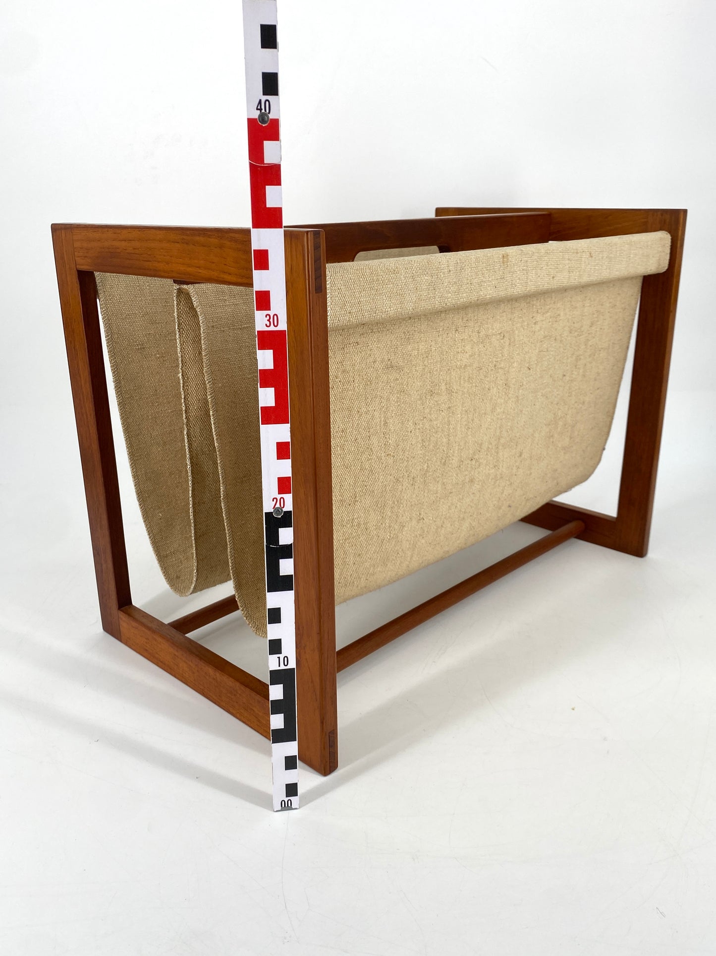 Mid Century Design Zeitungsständer von Aksel Kjersgaard für Odder Møbler, Dänemark 1960er