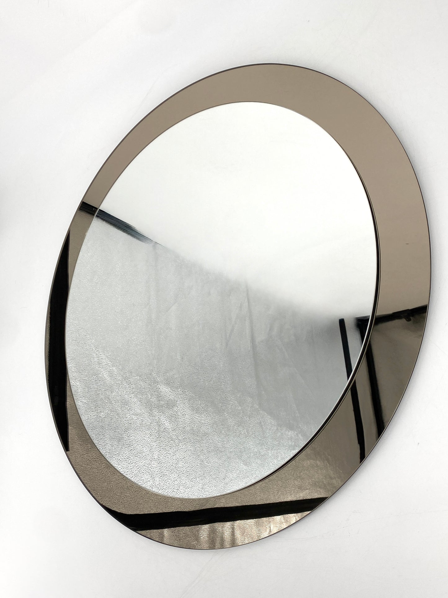 Runder Space Age Design Wandspiegel mit Rauchglas von Schöninger Kristallglas, Deutschland 1970er
