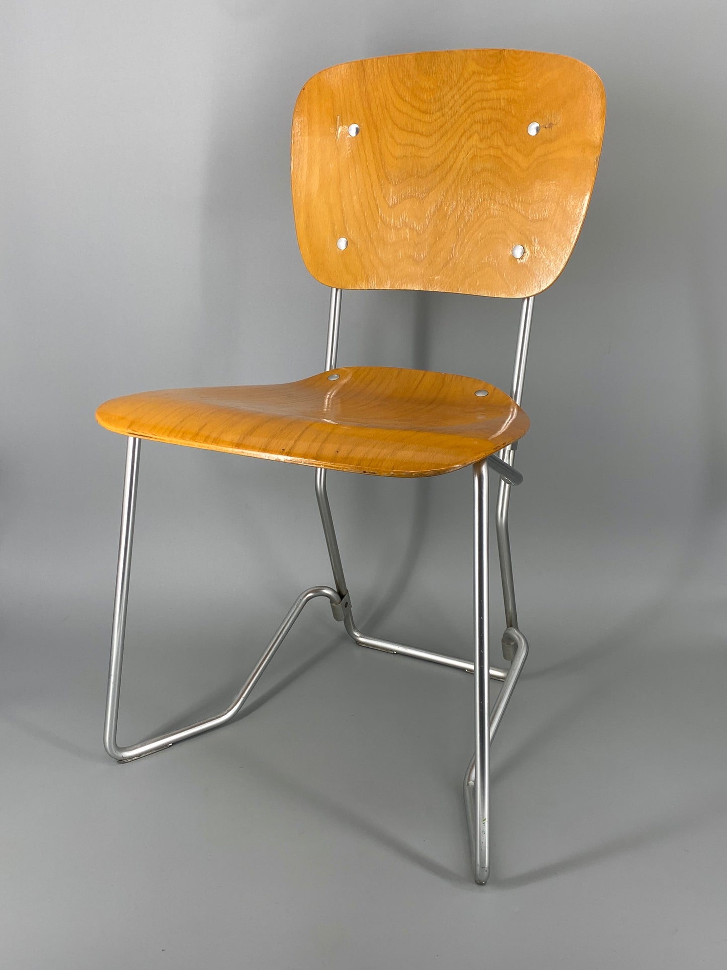 Stapelstuhl "Aluflex" von Armin Wirth, hergestellt durch Stollinger & Söhne, Zürich 50er