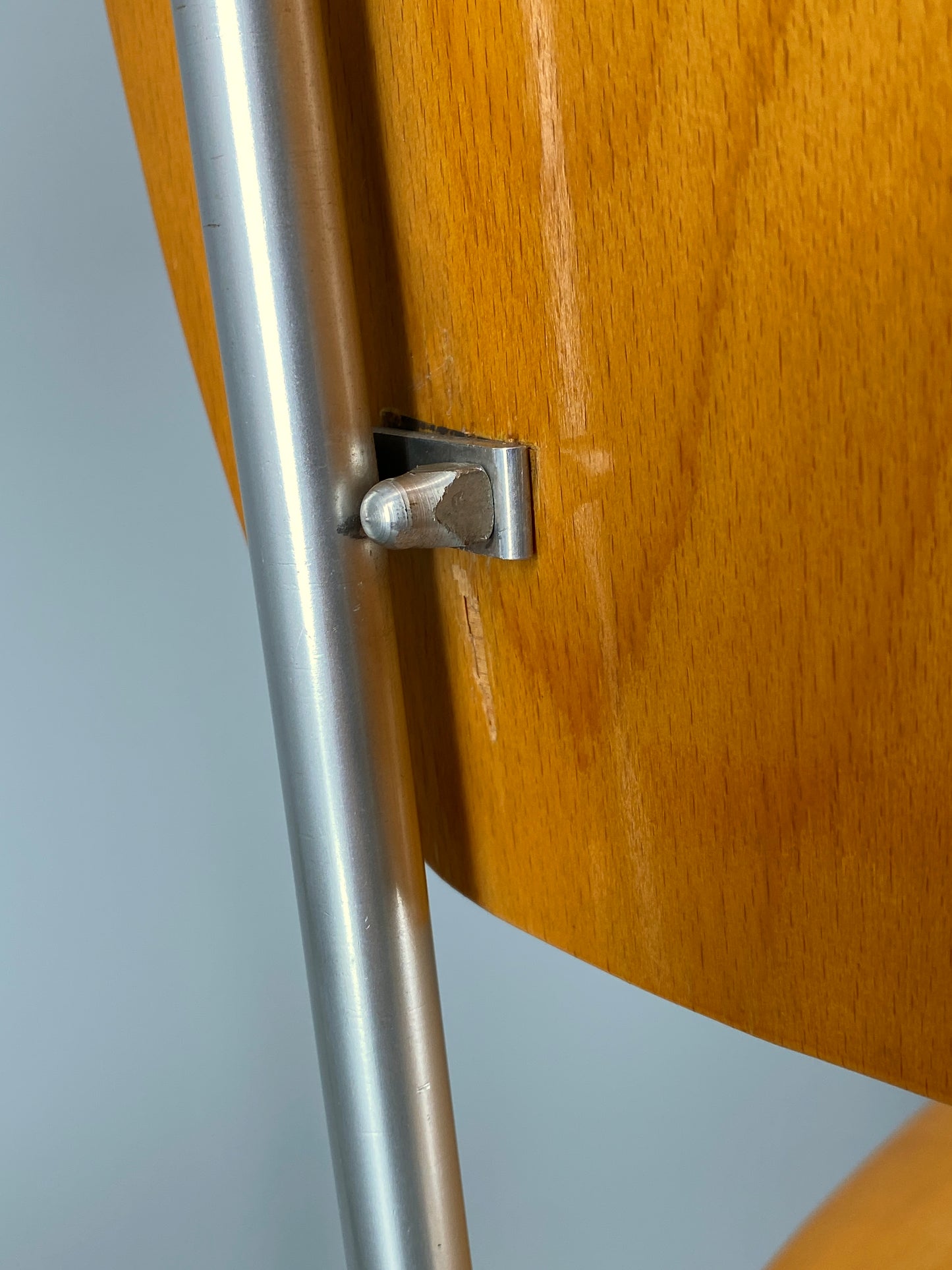 Stapelstuhl "Aluflex" von Armin Wirth, hergestellt durch Stollinger & Söhne, Zürich 50er