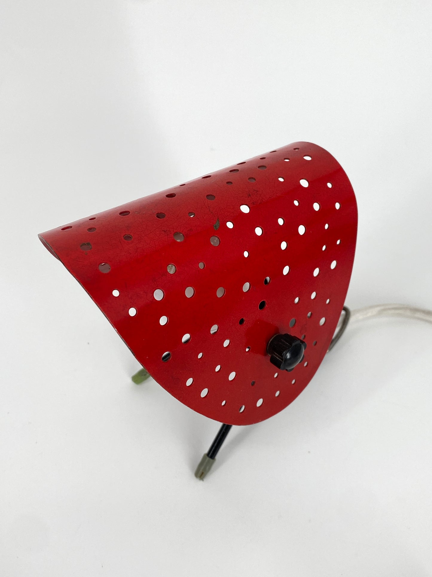 Tischlampe mit perforiertem Schirm von Ernest Igl für Hillebrand, 50er