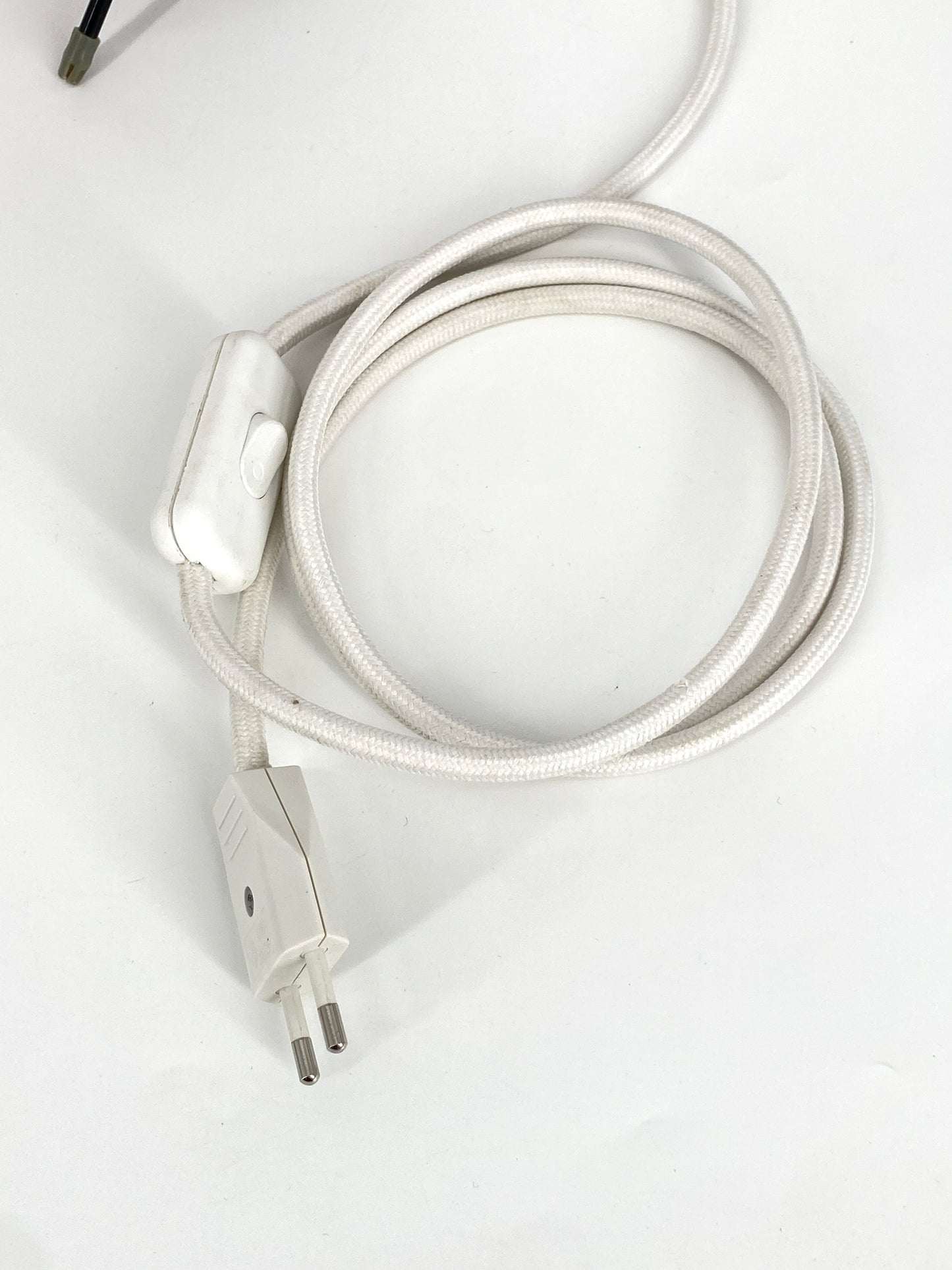 Tischlampe mit perforiertem Schirm von Ernest Igl für Hillebrand, 50er