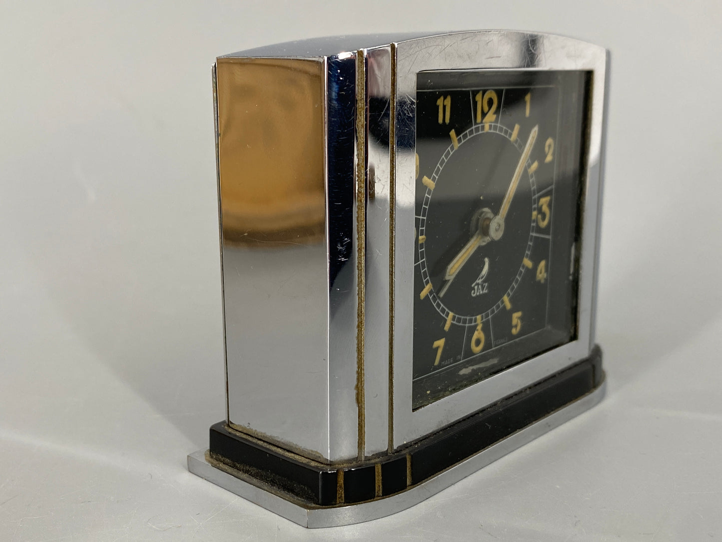 Reisewecker im Art Deco Stil von JAZ, Frankreich 1930er