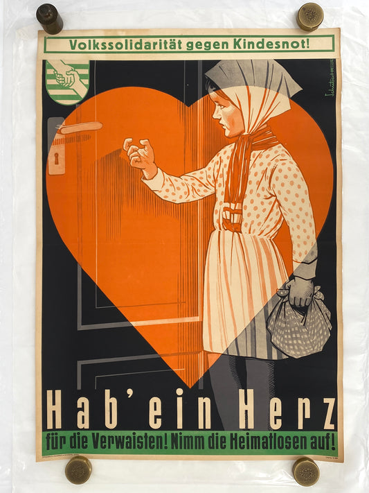 Überklebtes Propagandaplakat der Volkssolidarität zum Thema Winternot/Kindesnot von Wilhelm Schubert aus Deutschland (Sowjetische Besatzungszone), 40er