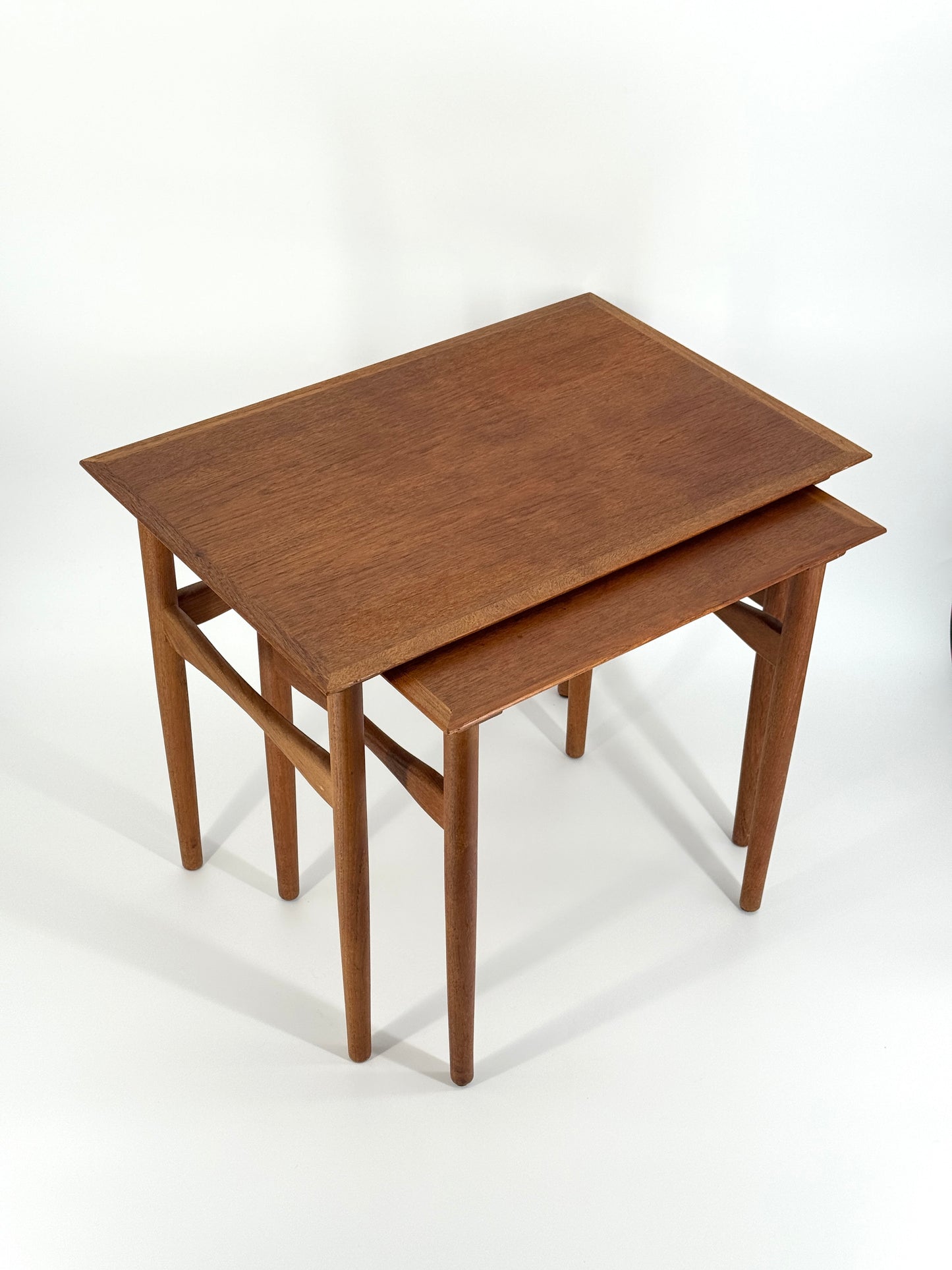 Mid Century Design Satztische aus Teakholz, Dänemark 1950er