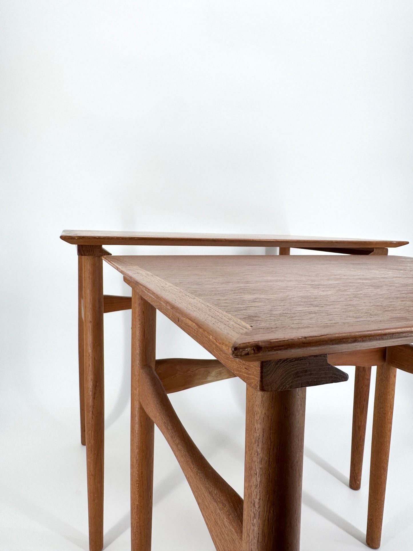 Mid Century Design Satztische aus Teakholz, Dänemark 1950er