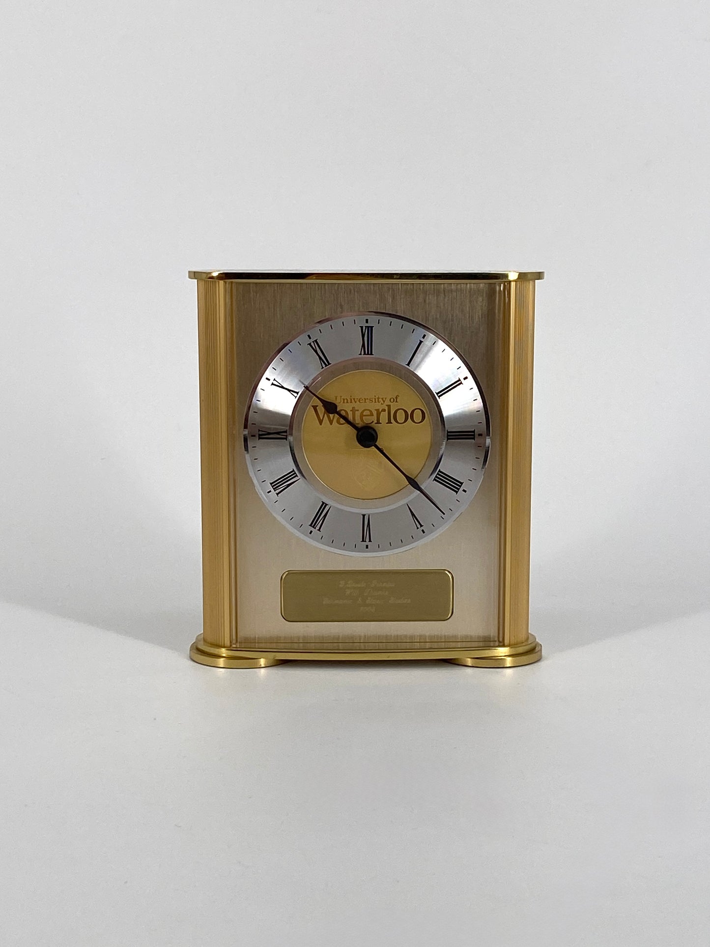 Goldene Quartz Tischuhr von der University of Waterloo