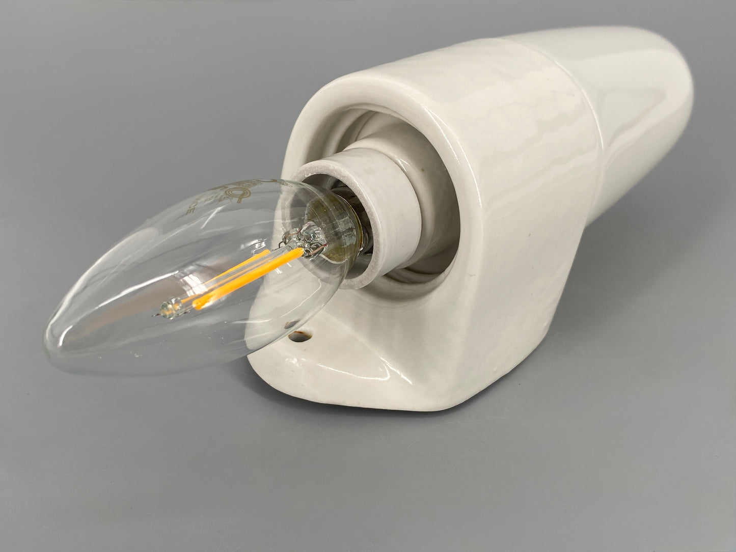 Zeitlose Wandlampe / Spiegellampe "6068" von Wilhelm Wagenfeld für Lindner, 50er