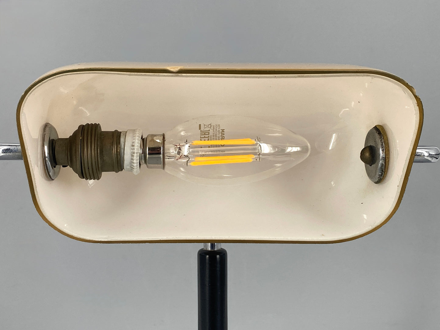 Art deco Bankerlampe, mit Glasschirm, vernickelt, 1920er Jahre