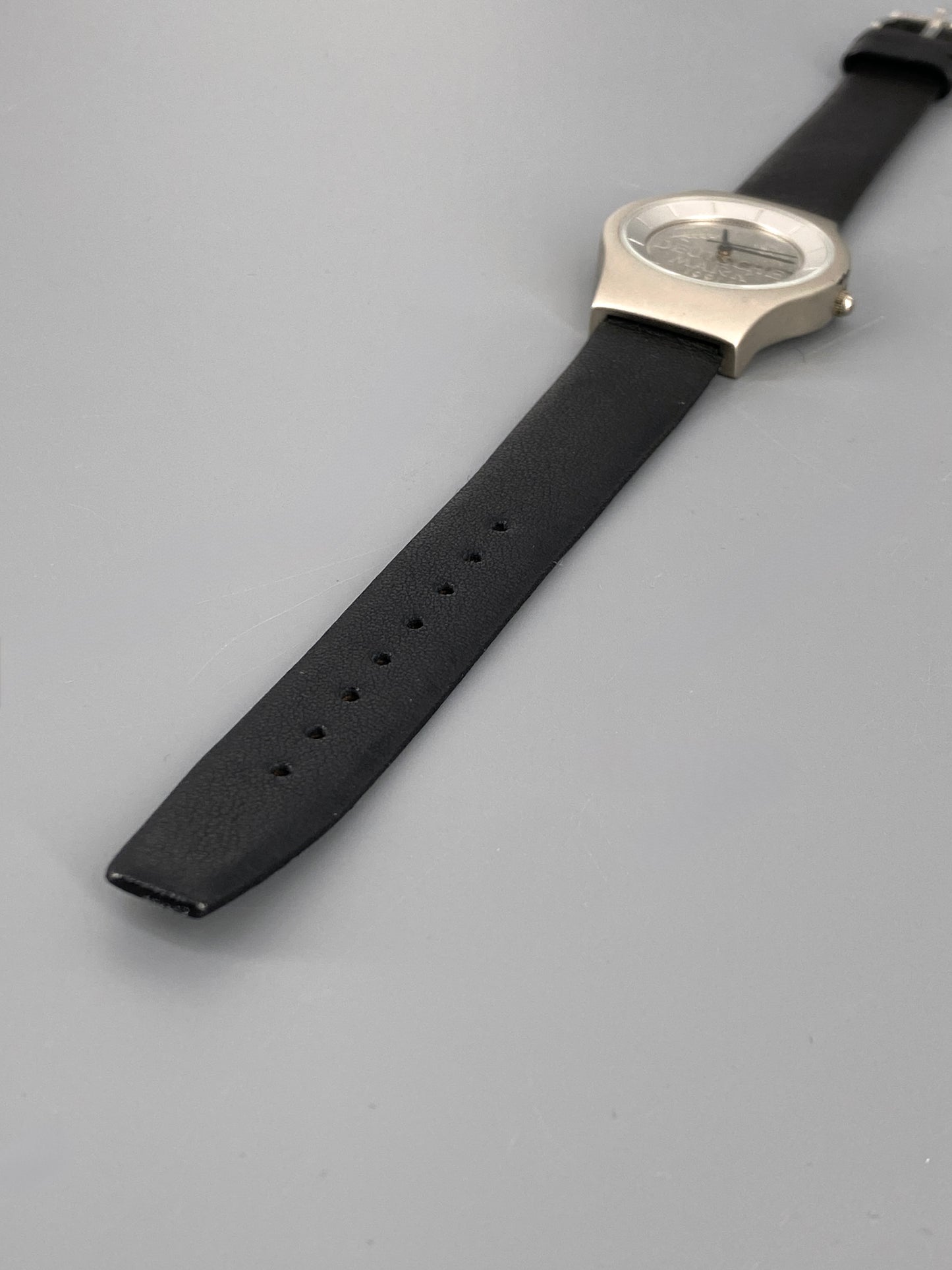 Armbanduhr mit Deutscher Mark, Deutschland, 1991