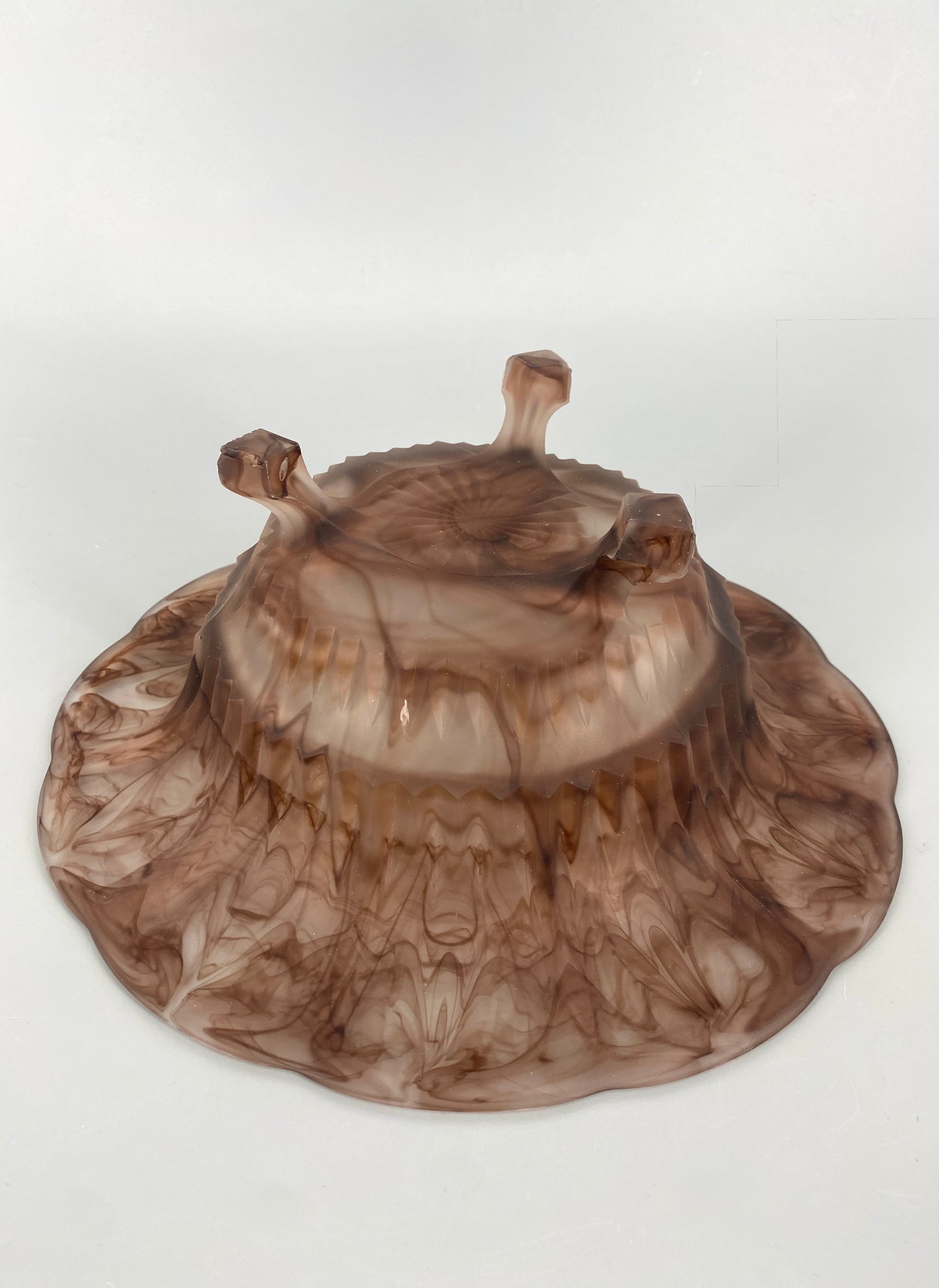 Fußschale "Hanna" aus Oralitglas von der Glasmanufaktur August Walther & Söhne AG, 1932/34