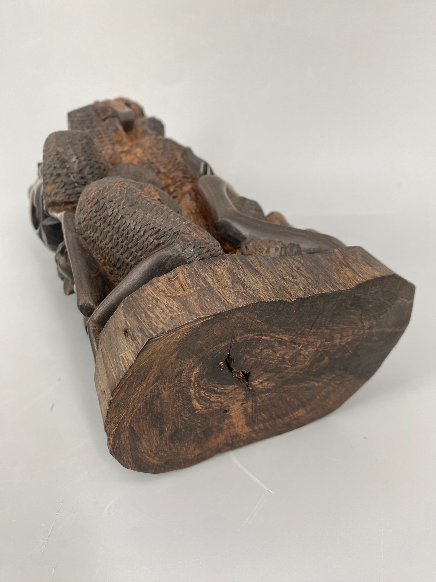 Makonde Schnitzerei-Figur, bekannt als "Baum des Lebens", Ostafrika