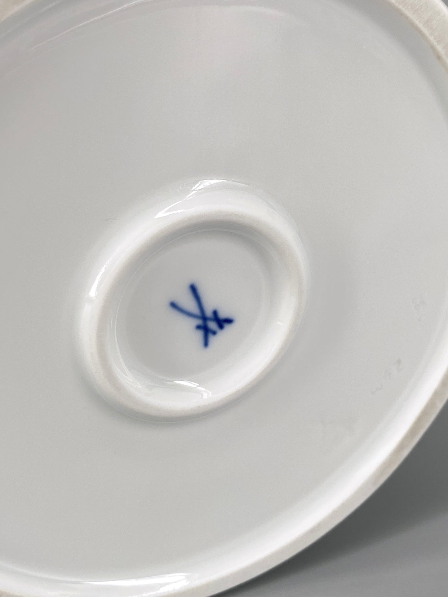 Abstrakte Vase aus Porzellan von Meissen, Deutschland