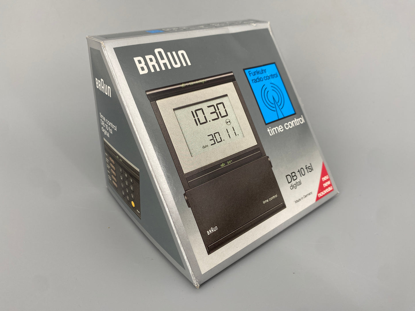 Funkwecker DB 10fsl von Dietrich Lubs für BRAUN in der original Verpackung, Deutschland 1991