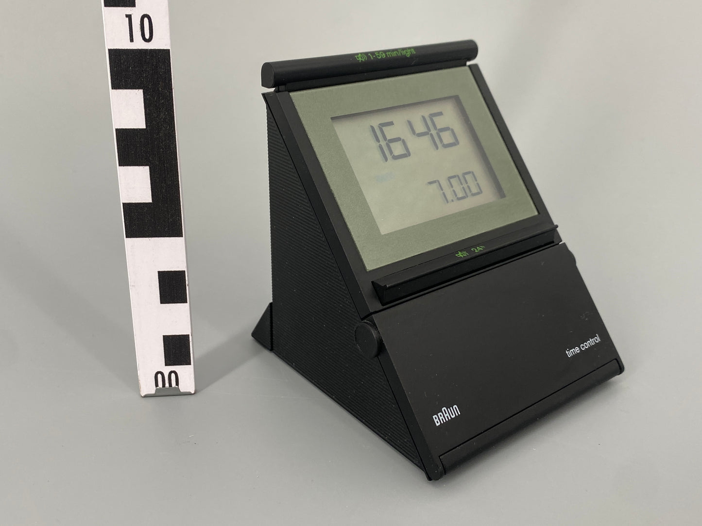 Funkwecker DB 10fsl von Dietrich Lubs für BRAUN in der original Verpackung, Deutschland 1991