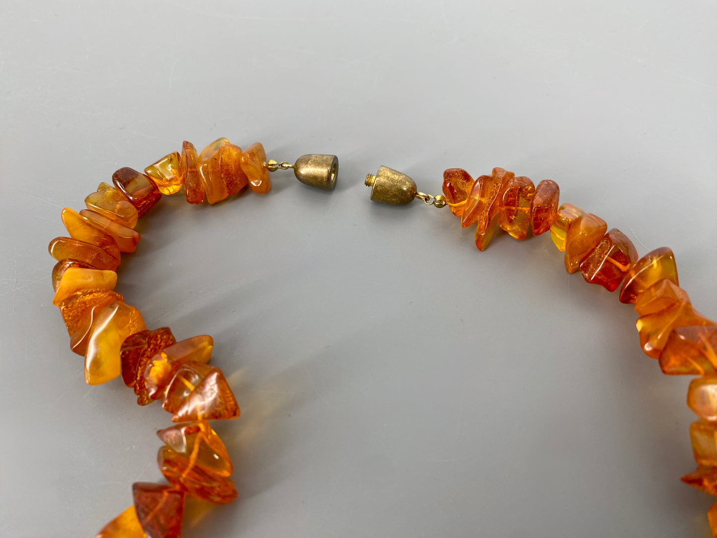 Konvolut aus vintage Bernstein Schmuck