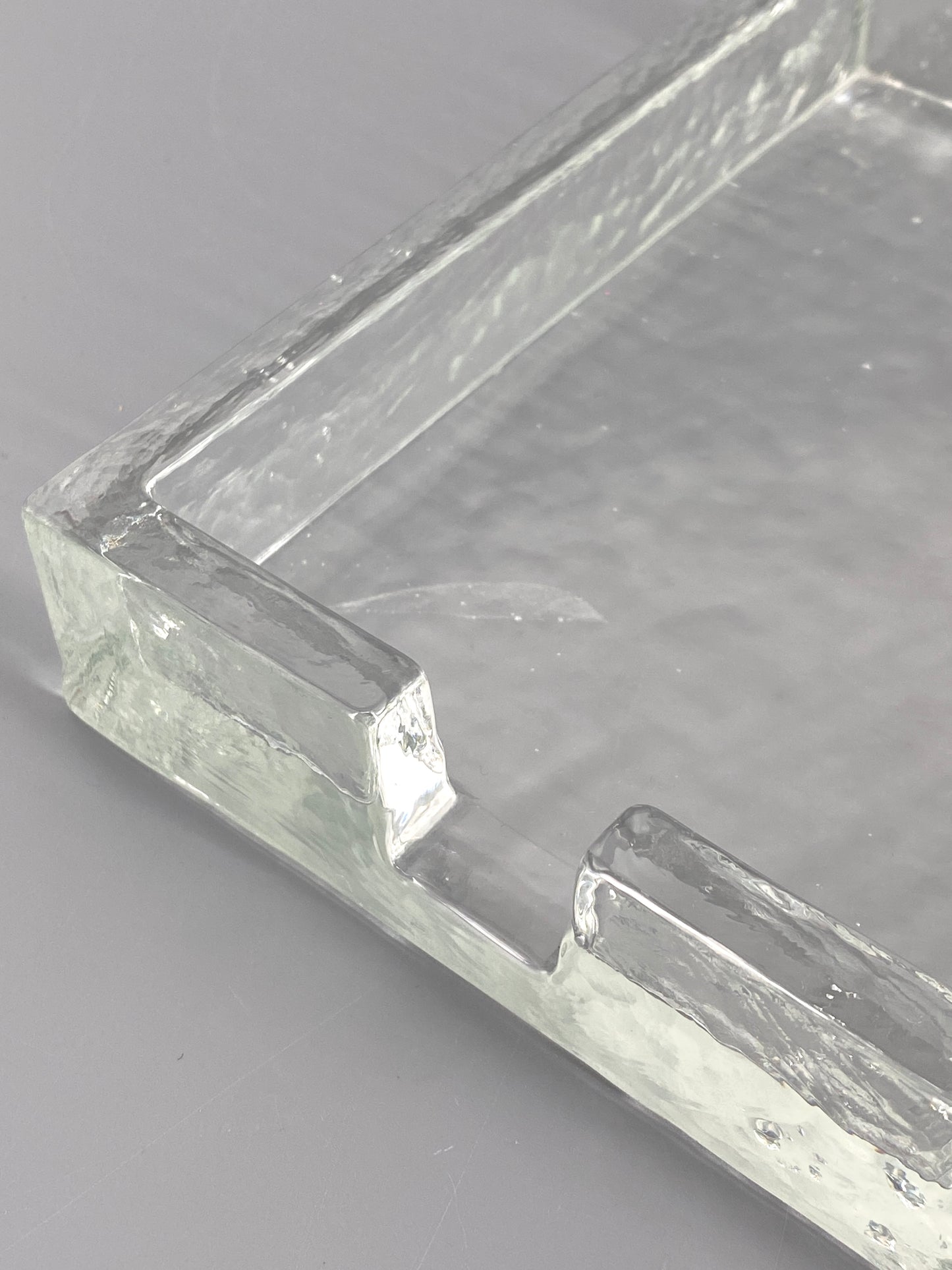 Schreibtisch Organizer aus strukturiertem Glas