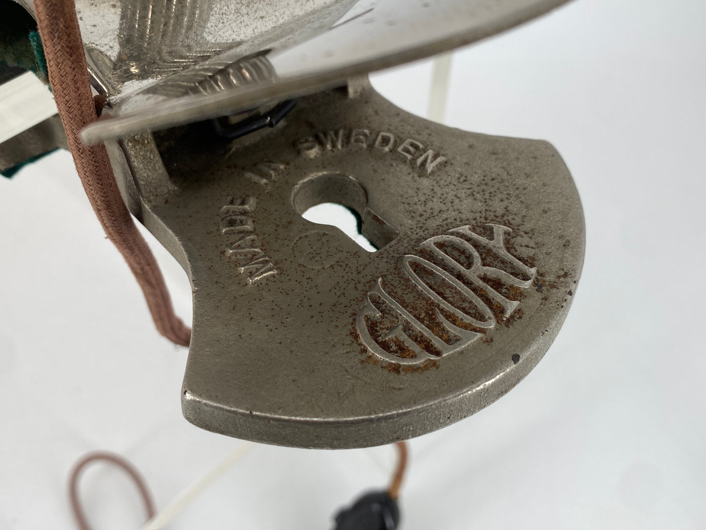 Klemmlampe mit großem Chrom-Reflektor von GLORY, Schweden 1930er