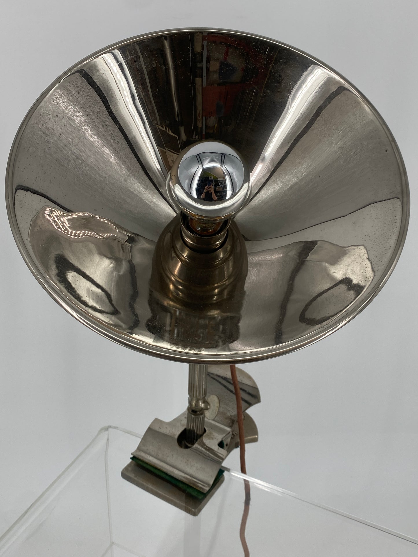 Klemmlampe mit großem Chrom-Reflektor von GLORY, Schweden 1930er