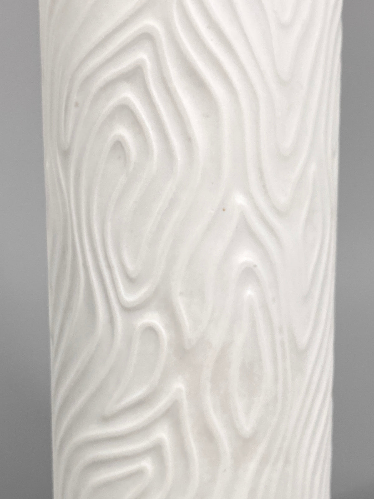 weiße Biskuit Porzellan Vase mit Holzmaserung von H&C Heinrich, Deutschland, 70er