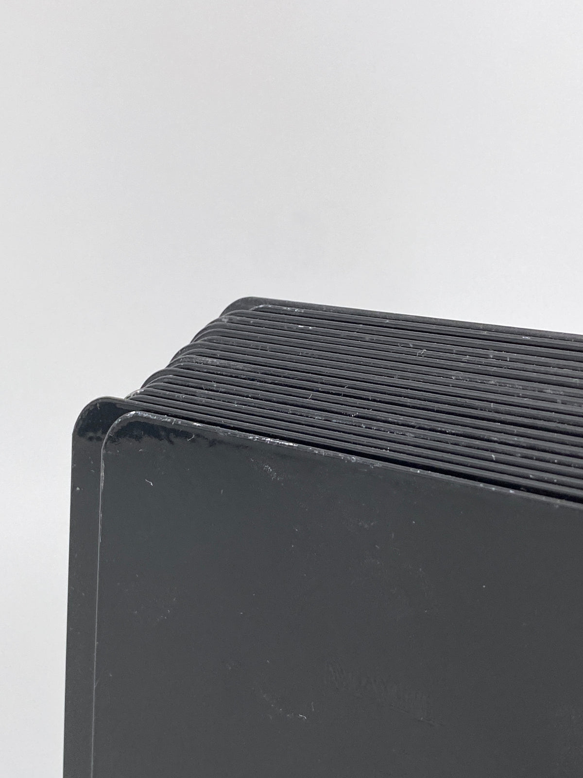 59 schwarze Buchstützen aus Metall von Maul