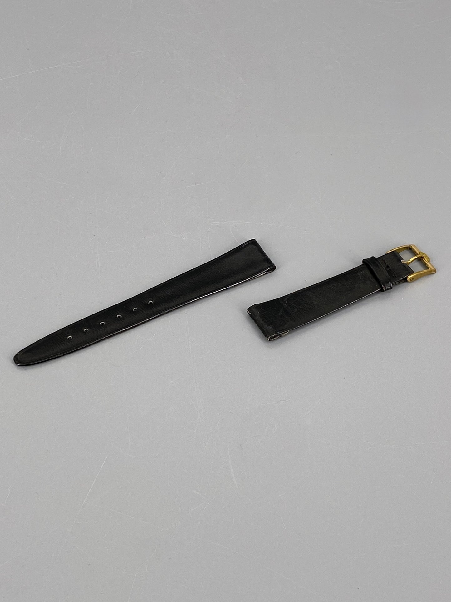 Armband von Tissot aus schwarzem Leder, Schweiz, 80er