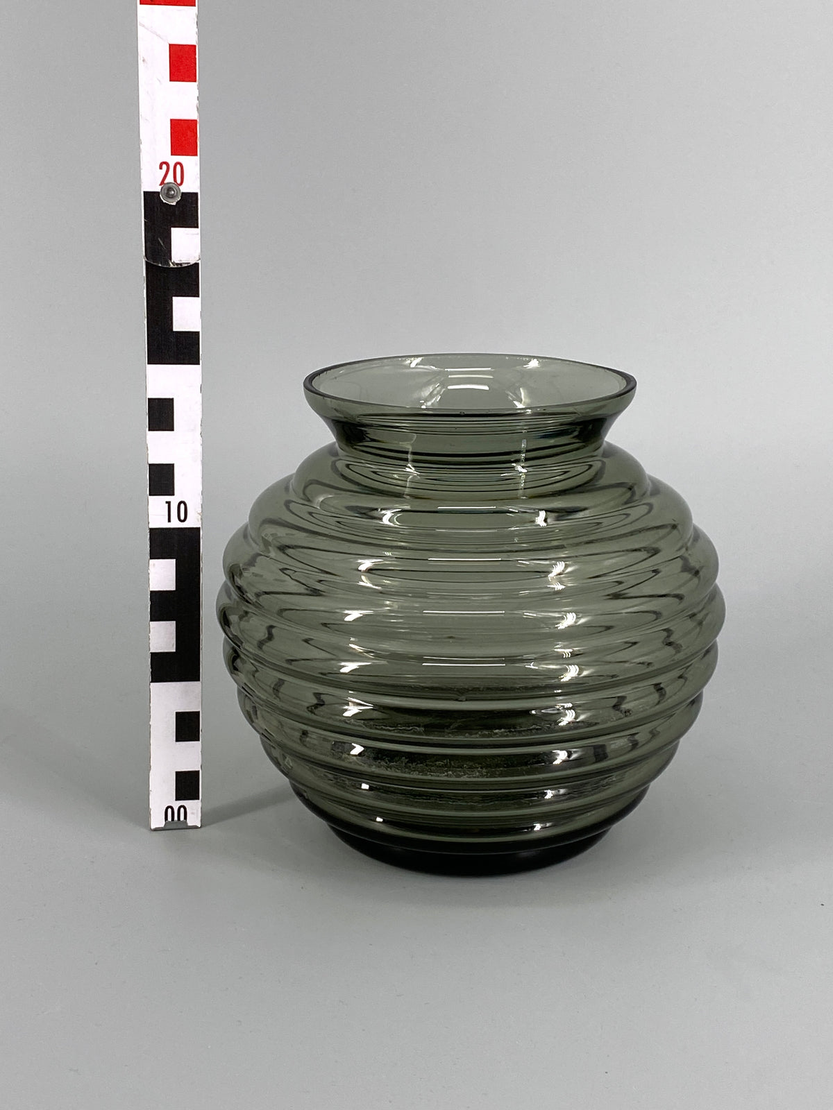 Vase "Felicitas" von Richard Lauke für VLG Weißwasser, Deutschland, 1939