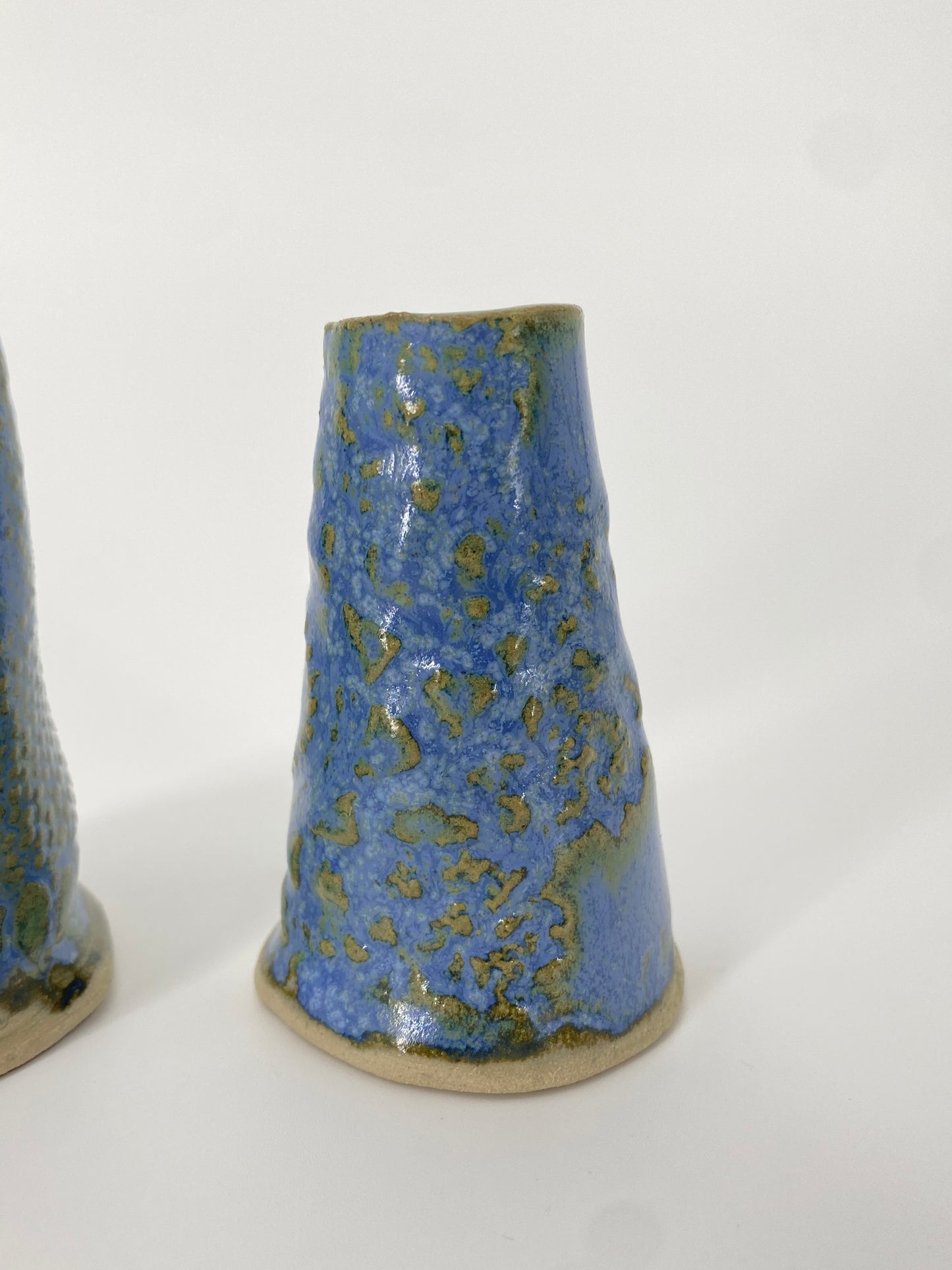 2x organische mini Keramik Vasen