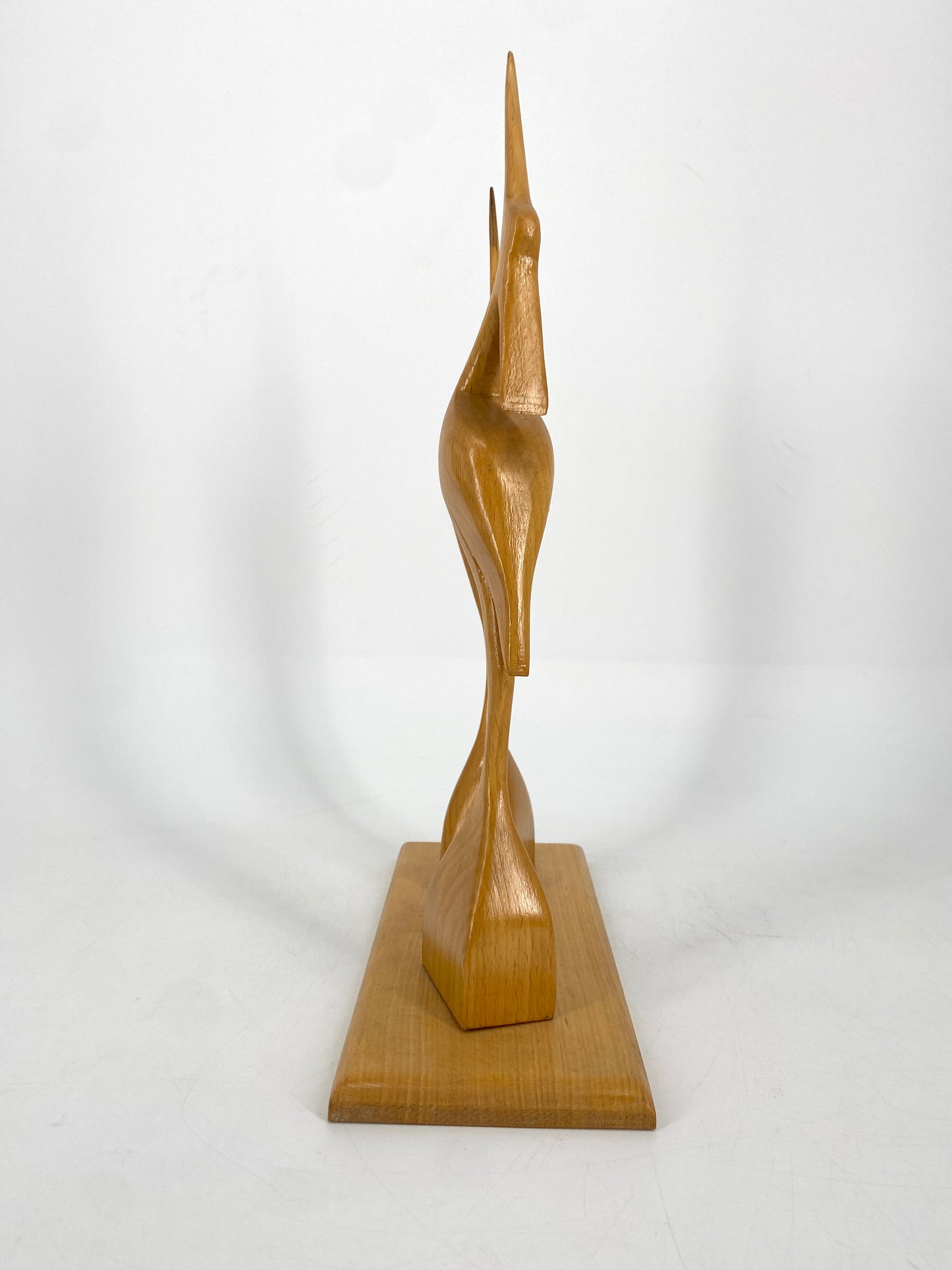 Mid Century Design Kranichfigur aus hellem Holz, Deutschland 1950er