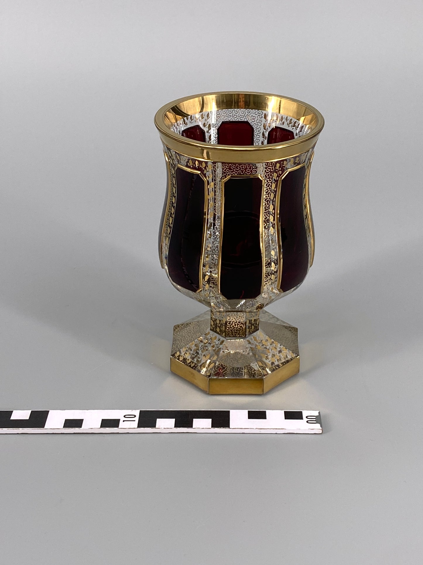 antiker Pokal "Venezia" in Rot von Franz Heide, Böhmisch-Kamnitz, 1920er