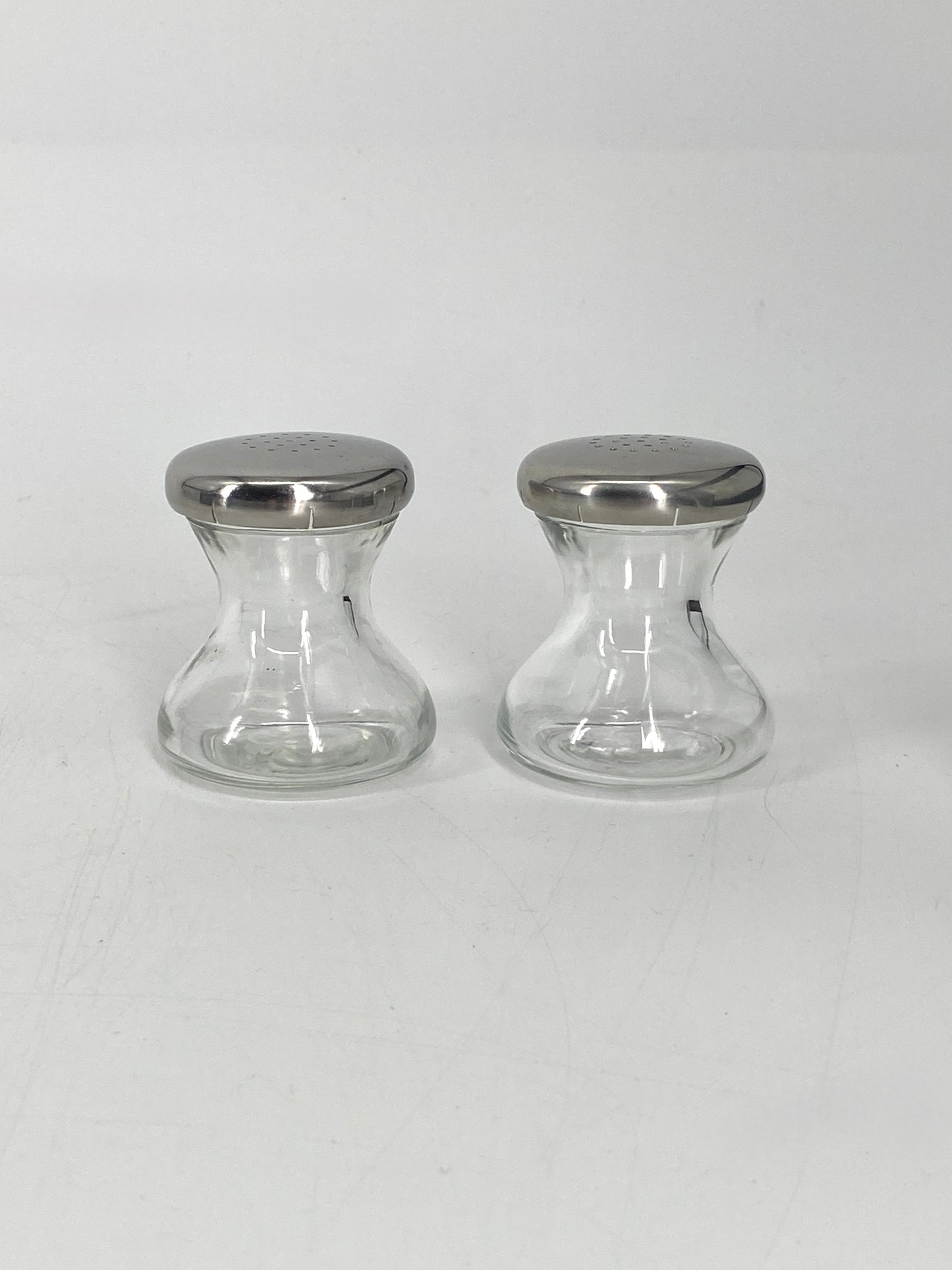 2 kleine Streuer von Wilhelm Wagenfeld für WMF, Deutschland, 1950er