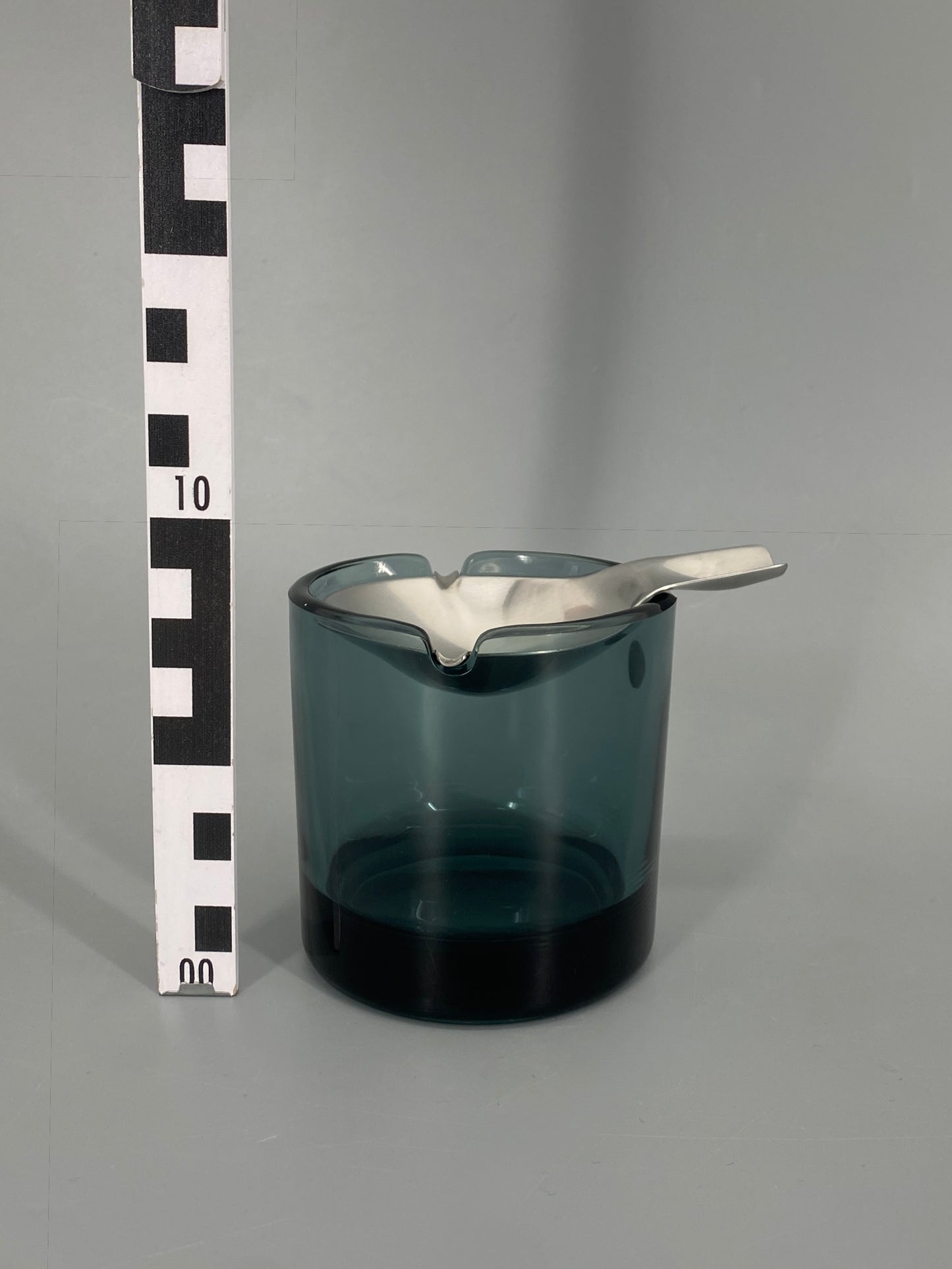 Kippaschenbecher von Wilhelm Wagenfeld für WMF, Deutschland, 1959