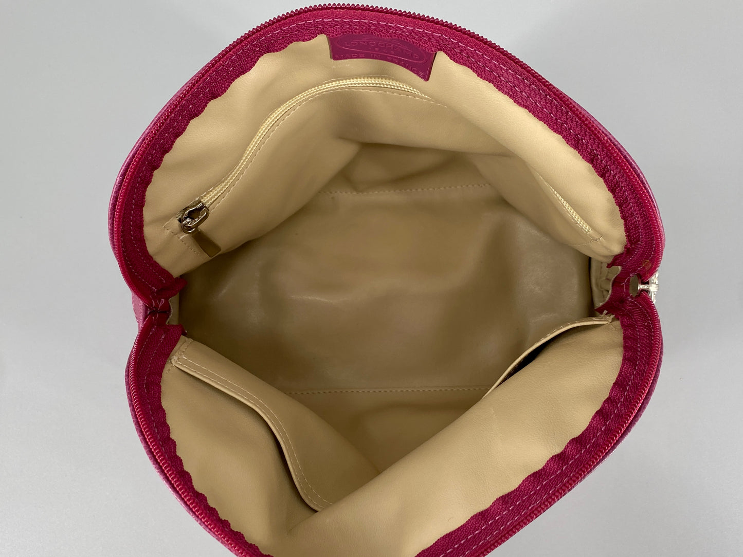 "Le Foulonné" Kulturbeutel von Longchamp aus Leder, Frankreich, vintage