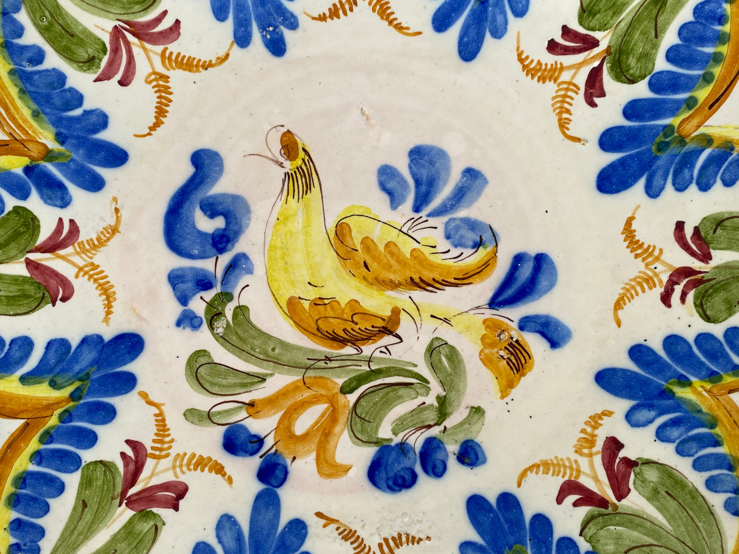 Handbemalte Majolika Wandteller, Spanien & Italien, 19. Jhd.