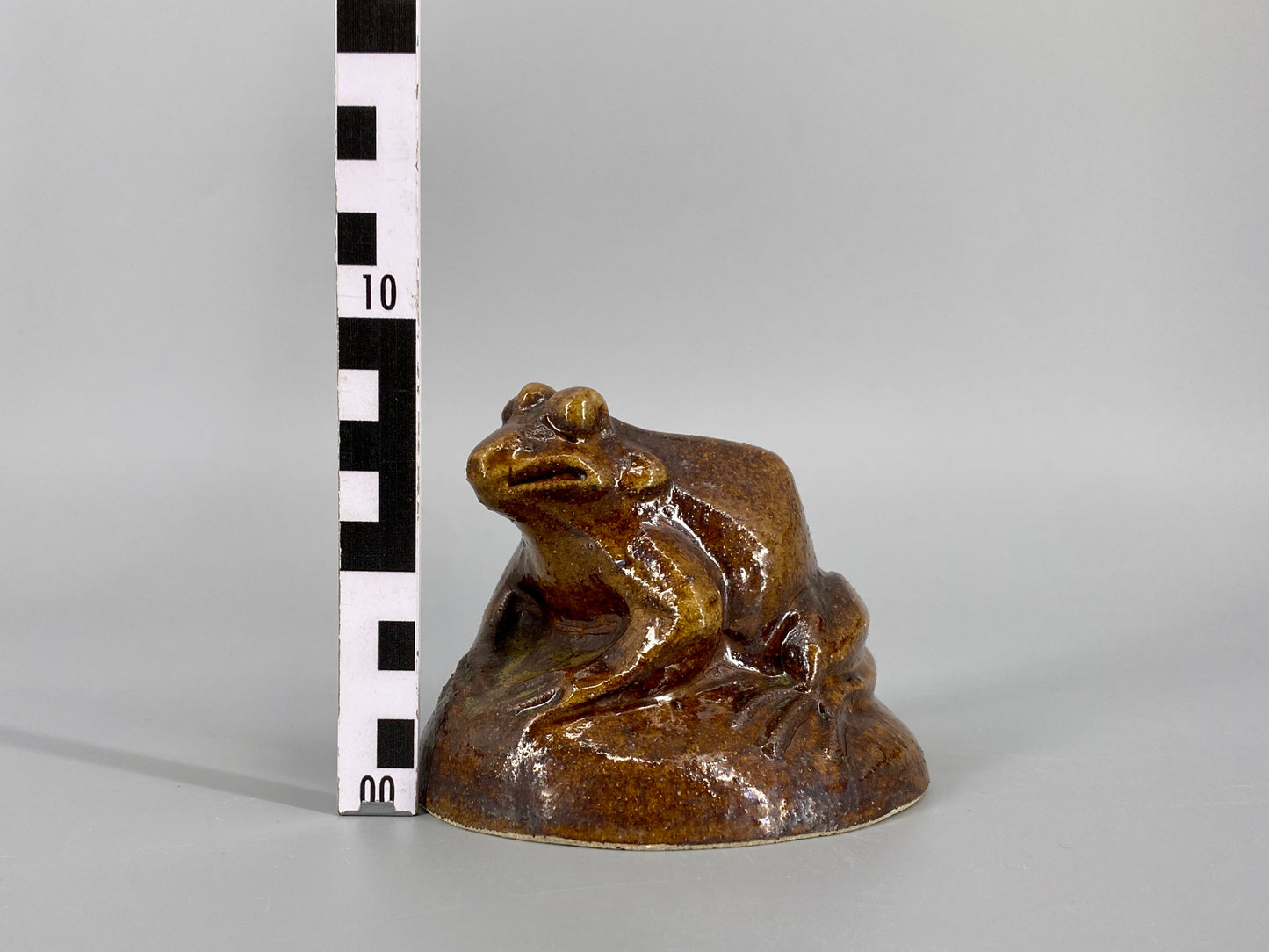 Mid Century Studiokeramik Froschfigur, Italien, 1960er