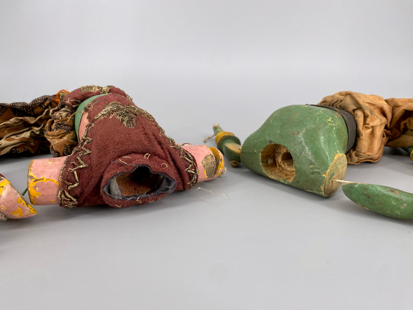 2 Wayang Golek Marionetten, Indonesien, frühes 19. Jhd.