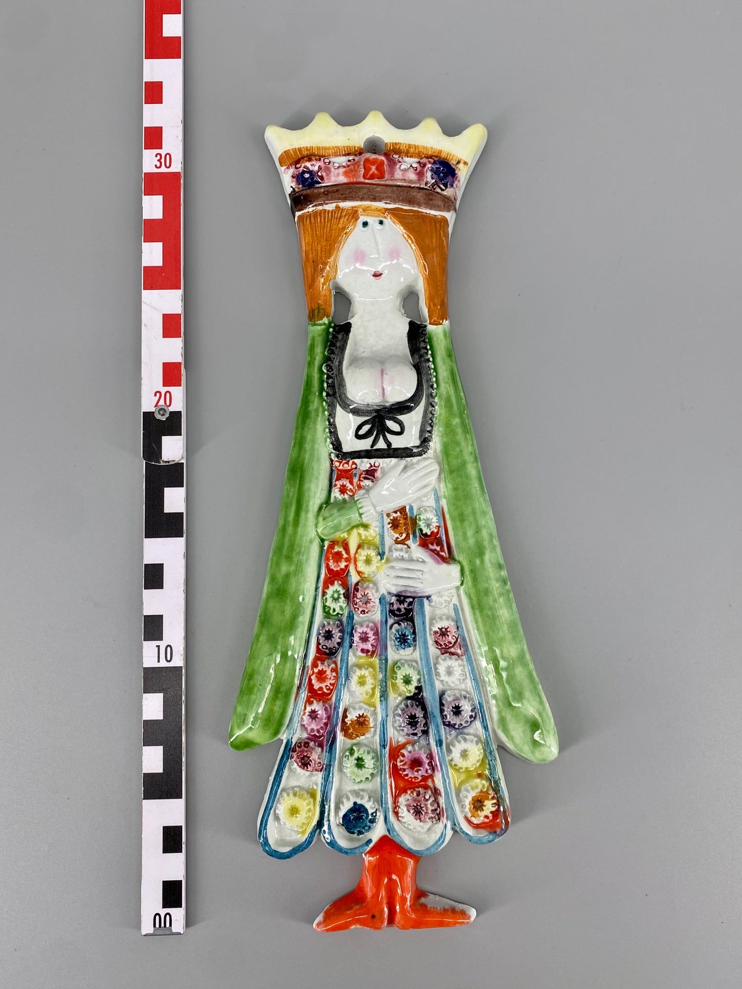 Buntes Keramik-Wandbild einer Königin, Italien, 80er Jahre